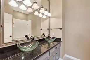 2804 Chenevert St, Houston, TX 77004 - Photo 31