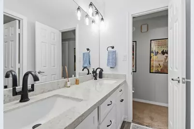 14 Creek Forest Lane, Conroe, TX 77384 - Photo 35