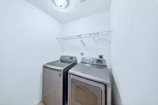 10913 Panther Ct, Houston, TX 77099 - Photo 21