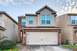 10913 Panther Ct, Houston, TX 77099 - Photo 3