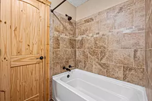 241 Bluff Dr, Livingston, TX 77351 - Photo 25