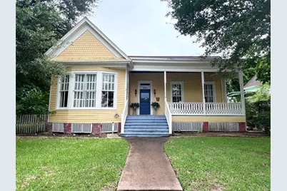 606 Sycamore Street, Brenham, TX 77833 - Photo 3