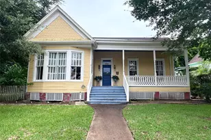 606 Sycamore St, Brenham, TX 77833 - Photo 3