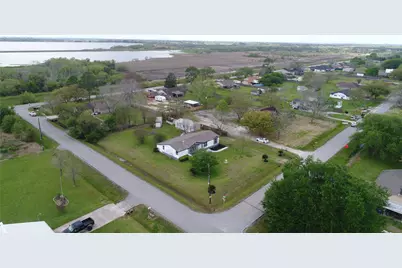 2516 Loch Lomond Street, Highlands, TX 77562 - Photo 39