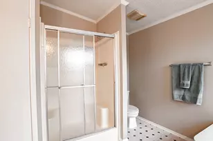 2516 Loch Lomond St, Highlands, TX 77562 - Photo 25