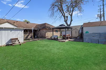 2818 Spa Drive, Deer Park, TX 77536 - Photo 17