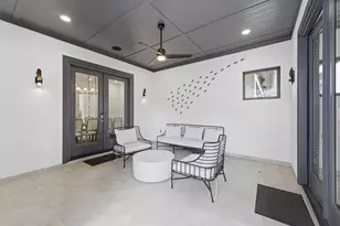 63 W Loftwood Cir, The Woodlands, TX 77382 - Photo 7