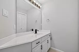 2710 Grants Lake Blvd, Sugar Land, TX 77479 - Photo 27