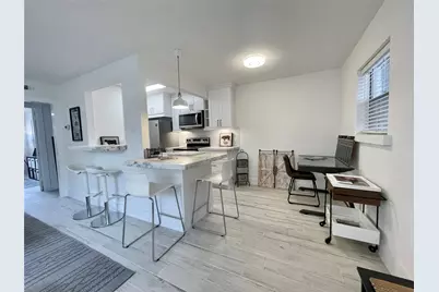 1855 Portsmouth Street #7D, Houston, TX 77098 - Photo 3