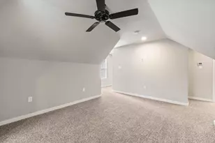 2402 Chantilly Ln, Conroe, TX 77384 - Photo 39