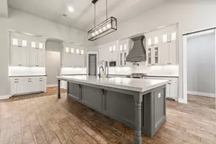 2402 Chantilly Ln, Conroe, TX 77384 - Photo 27