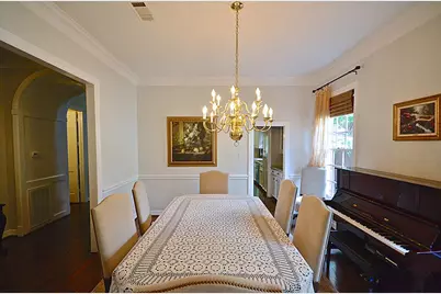 4142 Villanova Street, West University Place, TX 77005 - Photo 9