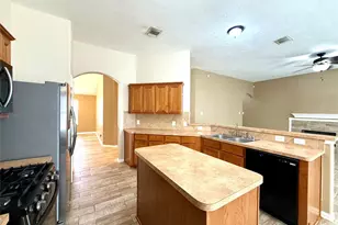 10022 Driftwood Park Dr, Houston, TX 77095 - Photo 13