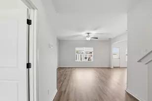 2044 Mule Ridge Dr, Katy, TX 77493 - Photo 5