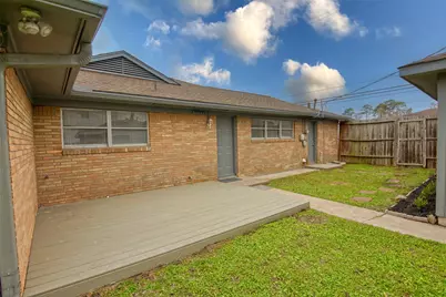 103 E Janisch Road, Houston, TX 77022 - Photo 17