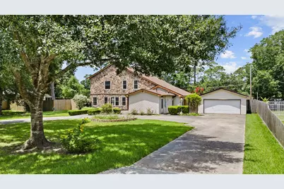 5504 Sycamore Drive, Dickinson, TX 77539 - Photo 3
