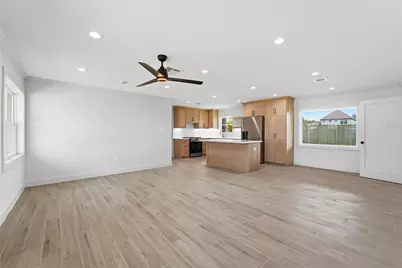 1041 Gardendale Drive, Houston, TX 77018 - Photo 5