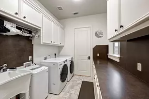 110 Ferndale St, Bellaire, TX 77401 - Photo 15