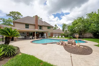 23 Dartmoor Street, Sugar Land, TX 77479 - Photo 7