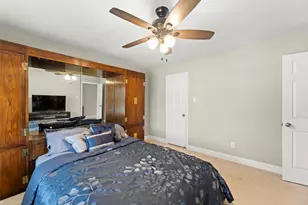 23 Dartmoor St, Sugar Land, TX 77479 - Photo 33