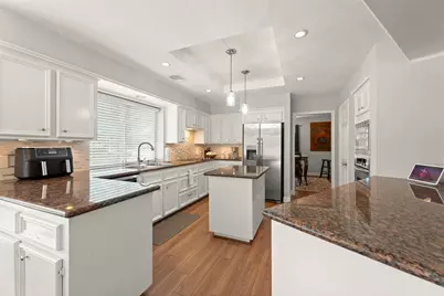 23 Dartmoor Street, Sugar Land, TX 77479 - Photo 11