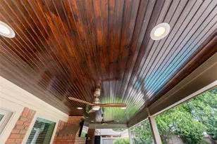 23 Dartmoor St, Sugar Land, TX 77479 - Photo 9