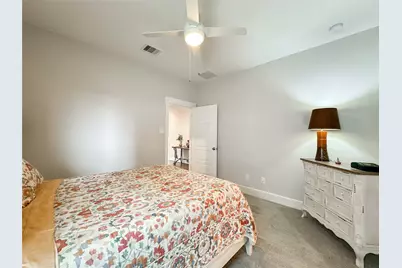 1104 Pearl Wood Drive, Houston, TX 77008 - Photo 31