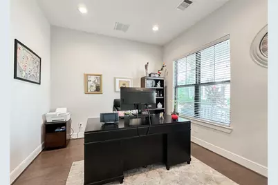 1104 Pearl Wood Drive, Houston, TX 77008 - Photo 5