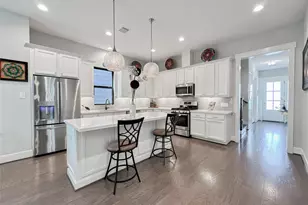 1104 Pearlwood Dr, Houston, TX 77008 - Photo 9
