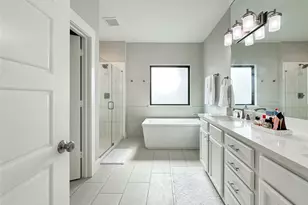 1104 Pearlwood Dr, Houston, TX 77008 - Photo 27