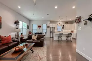 1104 Pearlwood Dr, Houston, TX 77008 - Photo 17