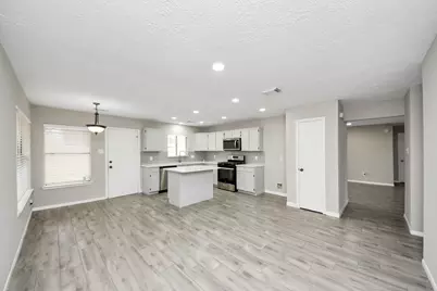 4915 Pecan Grove Drive, Pearland, TX 77584 - Photo 9