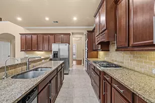 14215 Spindle Arbor Rd, Cypress, TX 77429 - Photo 5