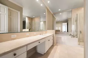 2121 Kirby Dr, Houston, TX 77019 - Photo 23