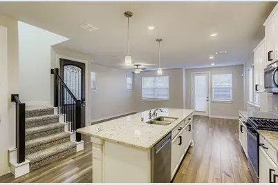 9948 Storehouse Drive, Houston, TX 77080 - Photo 17