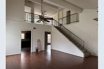 313 Thistlewood Court, League City, TX 77573 - Photo 5