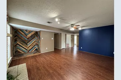 313 Thistlewood Court, League City, TX 77573 - Photo 13