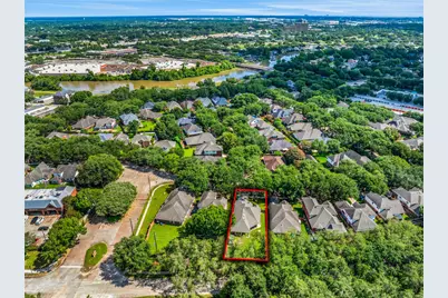 15427 Truslow Point Lane, Sugar Land, TX 77478 - Photo 33