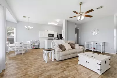 10707 Mocker Nut Street, Baytown, TX 77523 - Photo 5