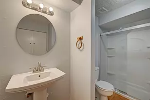 7714 Renwick Dr, Houston, TX 77081 - Photo 11