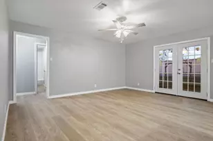 1347 E Palm Dr, Winnie, TX 77665 - Photo 15