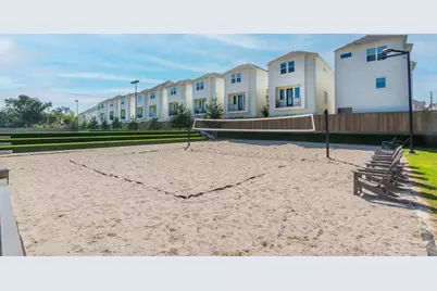 816 Sienna Palm Lane, Houston, TX 77008 - Photo 19