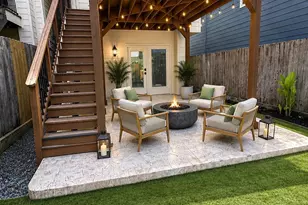 903 Asbury St, Houston, TX 77007 - Photo 1