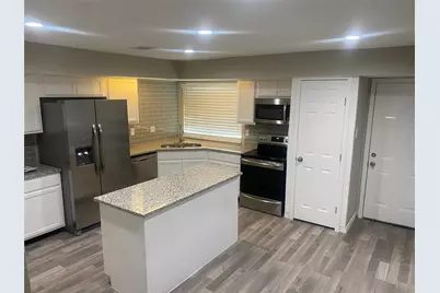 15907 Inwood Lane, Missouri City, TX 77489 - Photo 9