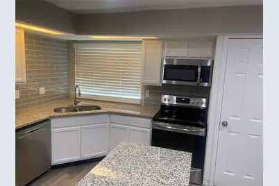 15907 Inwood Lane, Missouri City, TX 77489 - Photo 11