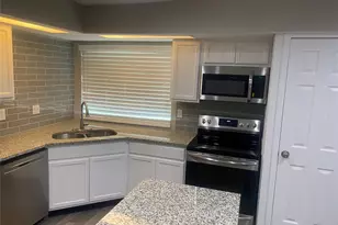15907 Inwood Ln, Missouri City, TX 77489 - Photo 11
