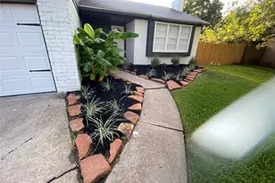 15907 Inwood Ln, Missouri City, TX 77489 - Photo 3