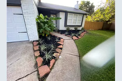 15907 Inwood Lane, Missouri City, TX 77489 - Photo 3