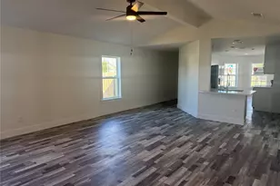 8419 Hannah Rd, Cove, TX 77523 - Photo 9