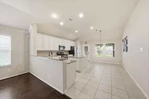 7611 Willow School Dr, Spring, TX 77389 - Photo 7